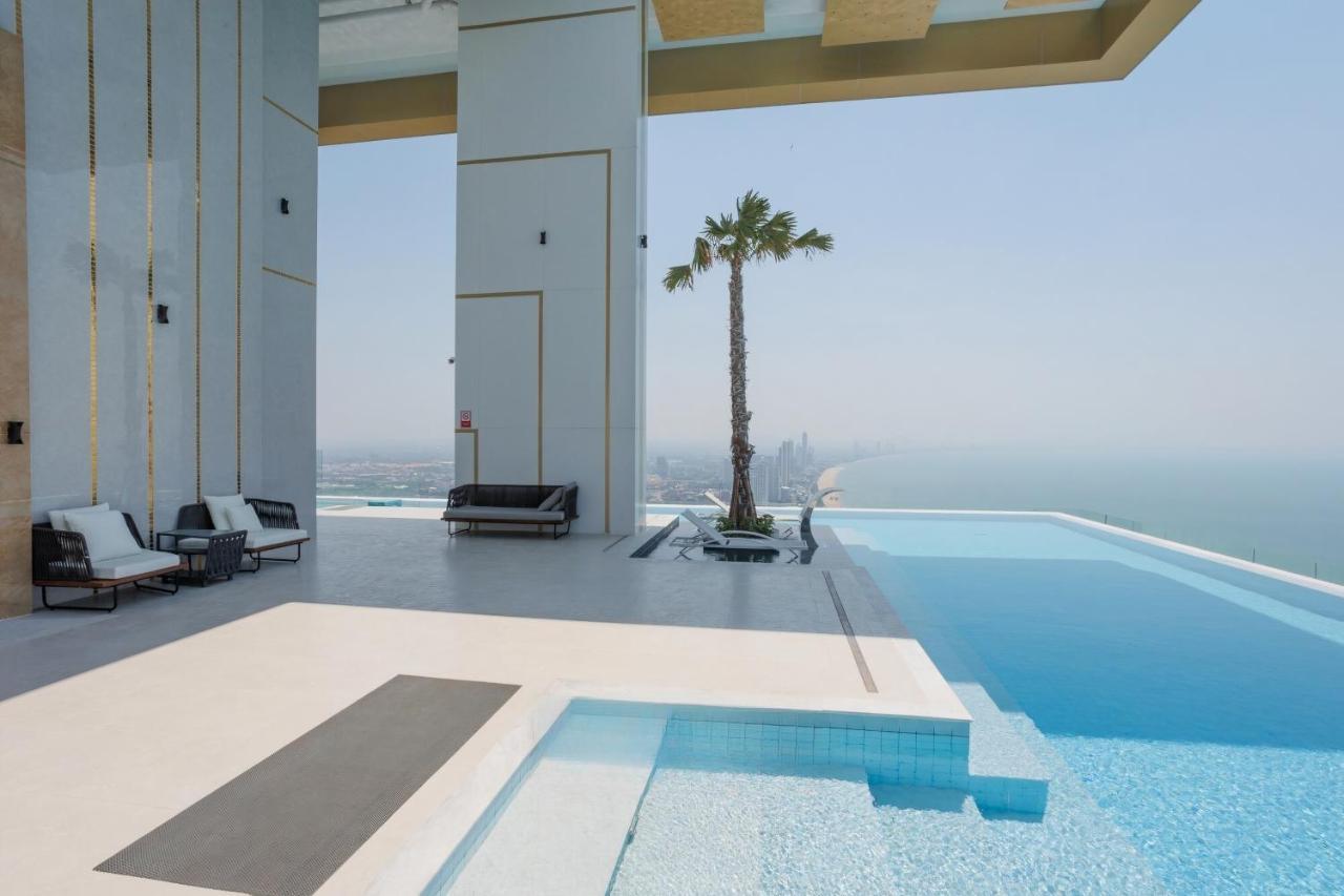 Luxury Sea View Room Beach Front Luxury Praia de Jomtien Exterior foto